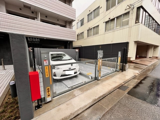 【駐車場】グランカーサ一番町