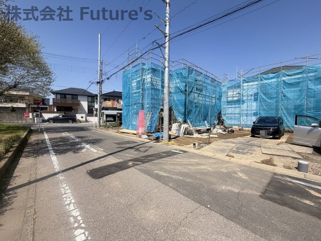 吉川市高久1丁目　新築戸建　全3棟　A号棟の前面道路含む現地写真|前面道路含む現地写真です。