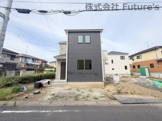 吉川市高久1丁目　新築戸建　全3棟　A号棟の外観|現地の写真になります。