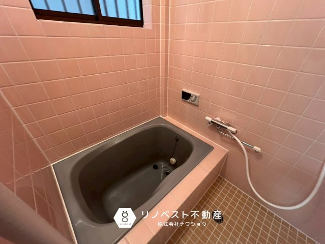 東大阪市花園東町1丁目の浴室|自動お湯はり機能付きの浴室。
一日の疲れがしっかり取れそうですね◎