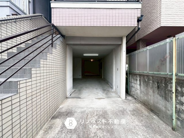 東大阪市花園東町1丁目の駐車場|【リノベスト不動産】テナント（事業用）物件のご紹介も可能です。事務所移転・新規開業等お気軽にご相談ください♪