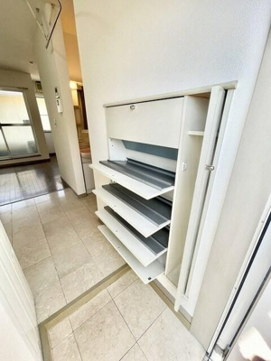 【玄関】 | メゾンアテネ