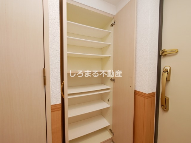 アスリート本町リバーウエストの収納