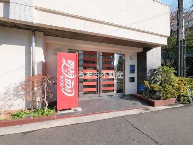 アスリート本町リバーウエストのエントランス