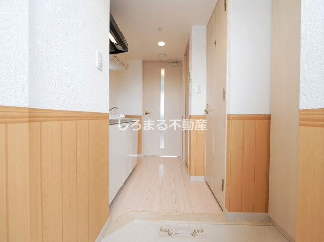 アスリート本町リバーウエストの玄関