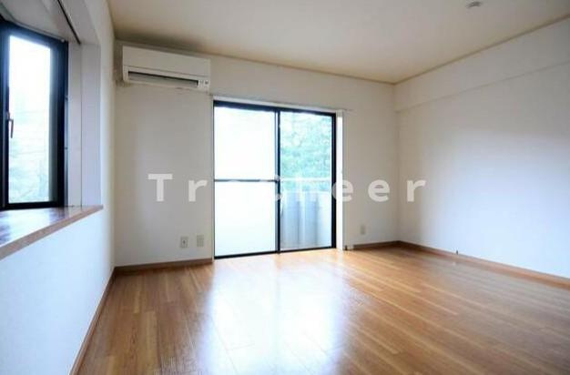 パークフラッツの居間・リビング