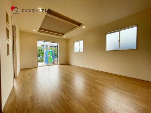 【居間・リビング】 | 羽生市南羽生1丁目　新築戸建　全1棟　1号棟