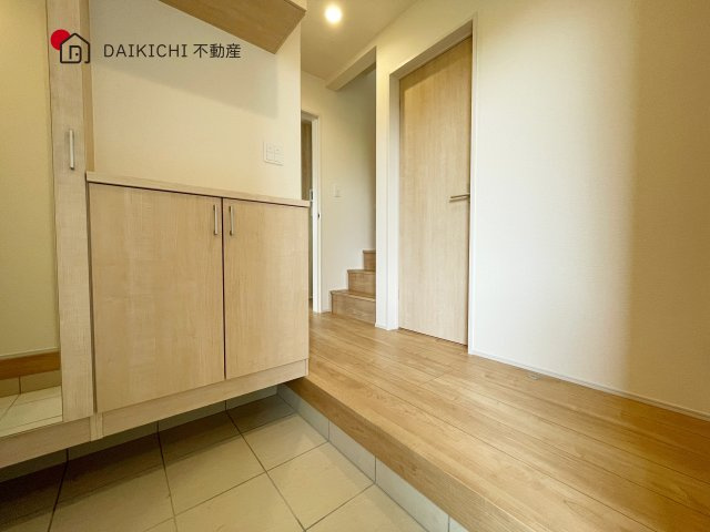 【玄関】 | 羽生市南羽生1丁目　新築戸建　全1棟　1号棟