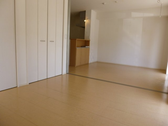 ヴィラ・ルミエールの居間・リビング