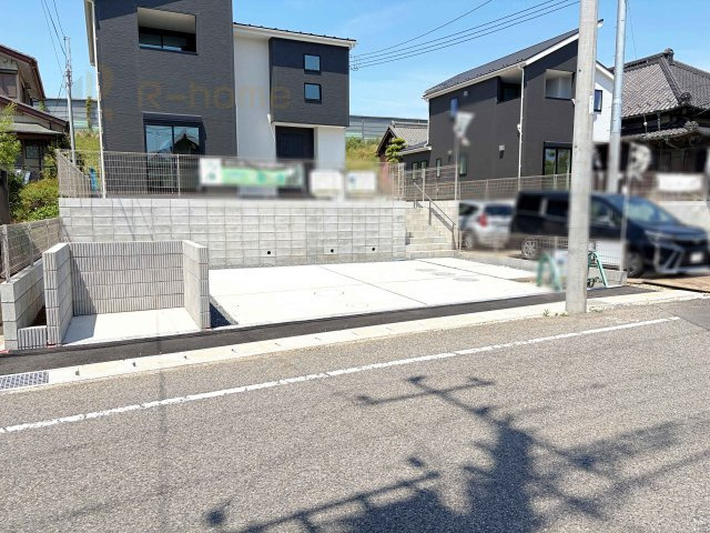 我孫子市青山第1期　新築戸建て　4号棟の駐車場|カースペースは2台お停めいただけます♪