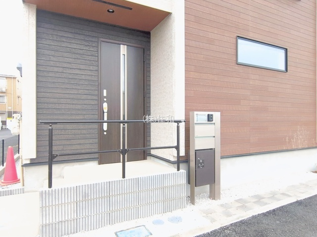 【新築分譲住宅】川越市豊田町2丁目の玄関