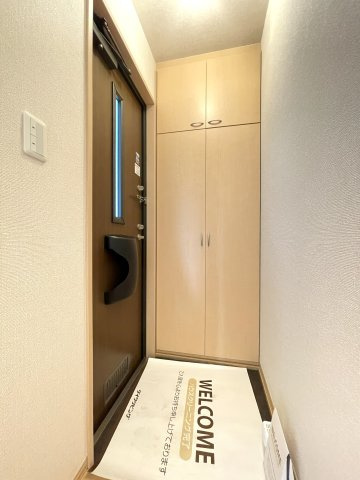 トマトハイツ一番館の玄関