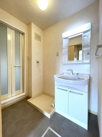 トマトハイツ一番館の洗面所