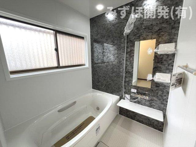 東根市神町南2丁目5-6の浴室|フルリフォームのお風呂です。