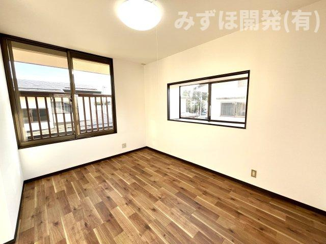 東根市神町南2丁目5-6の洋室|２階洋室です。