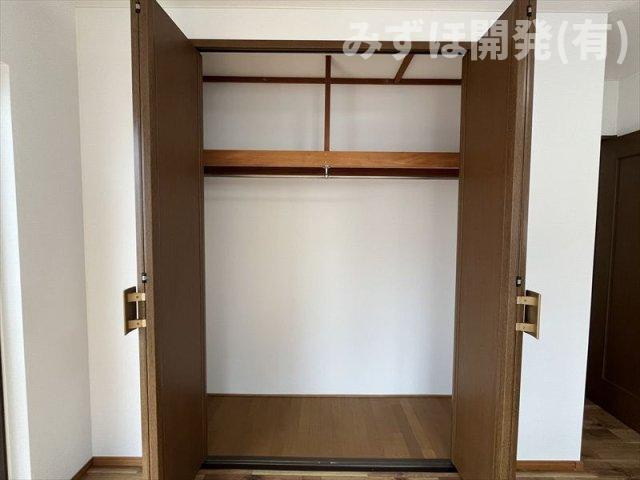 東根市神町南2丁目5-6の収納