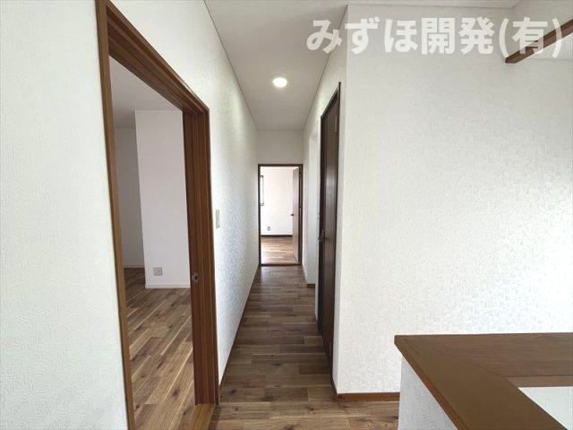 東根市神町南2丁目5-6の内装|２階通路