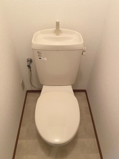 Ｊ　ＰＵＥＢＬＯのトイレ