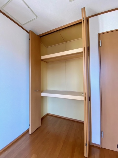 Ｊ　ＰＵＥＢＬＯの収納