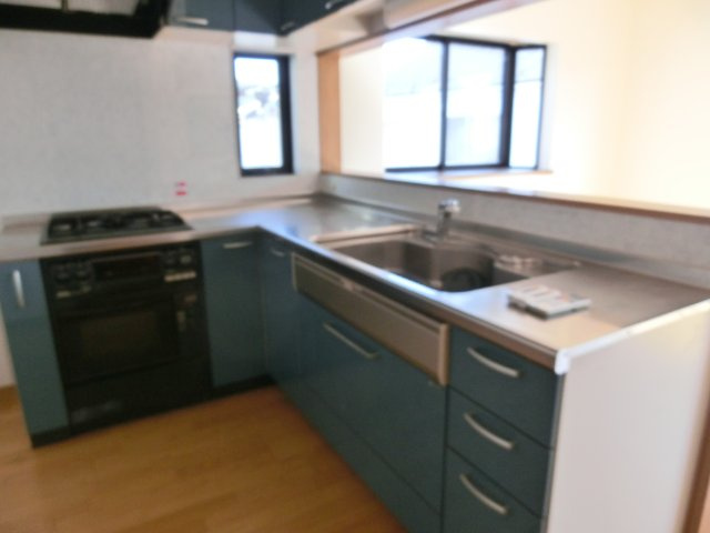 川越市寿町1丁目　カースペース付き　中古戸建