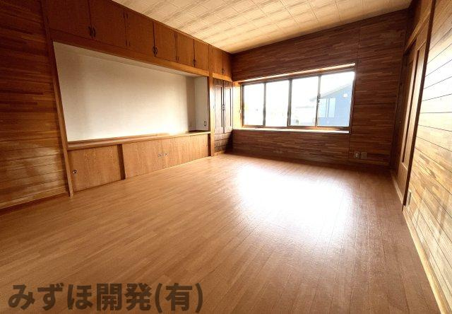 東根市宮崎四丁目6-3の洋室|2階洋室です。