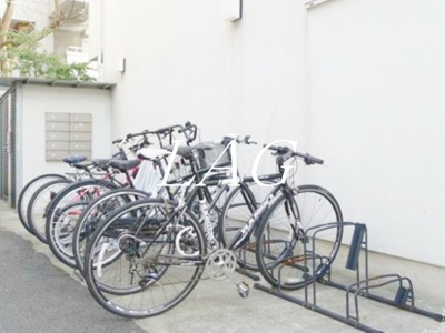 【その他共用部分】 | ホワイトフィールド西小山 | 駐輪場です。