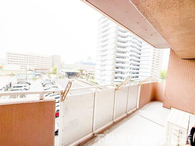 グランデージ住之江のバルコニー