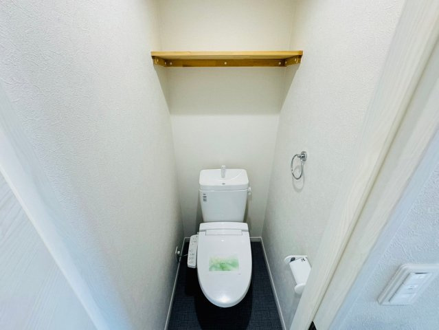 ヴィオラ東町Ⅰのトイレ|※別号室写真　現況を優先します
