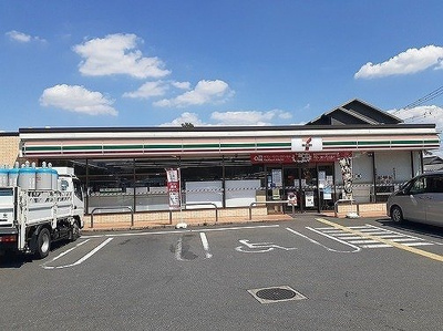 【周辺】 | エルピス | セブン-イレブン 飯能川寺店まで800m