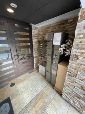 【エントランス】 | ドュ・シンビオス・桜川 仲介手数料無料