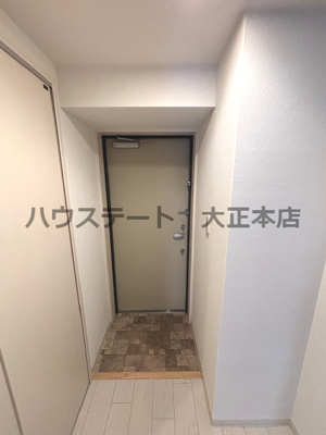 【玄関】 | ドュ・シンビオス・桜川 仲介手数料無料