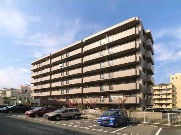 福岡市早良区小田部７丁目の賃貸マンション