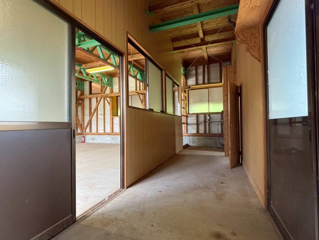 山鹿市下吉田　倉庫付き事務所の設備|１階　作業所・倉庫部分