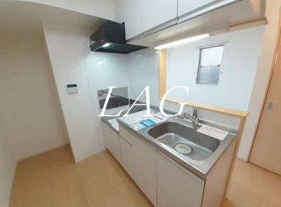 【キッチン】 | 一榮サンパークＢ | キッチンです。