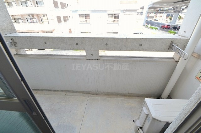 広島市西区庚午北１丁目の賃貸マンションのバルコニー