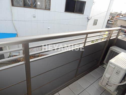 マルヨシコート大村のバルコニー