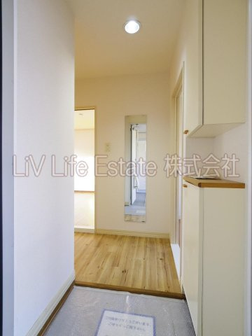 小平市花小金井７丁目のアパートの玄関