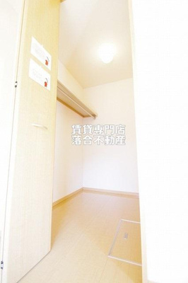 【収納】 | エミネンス | 便利なウォークインクローゼット♪