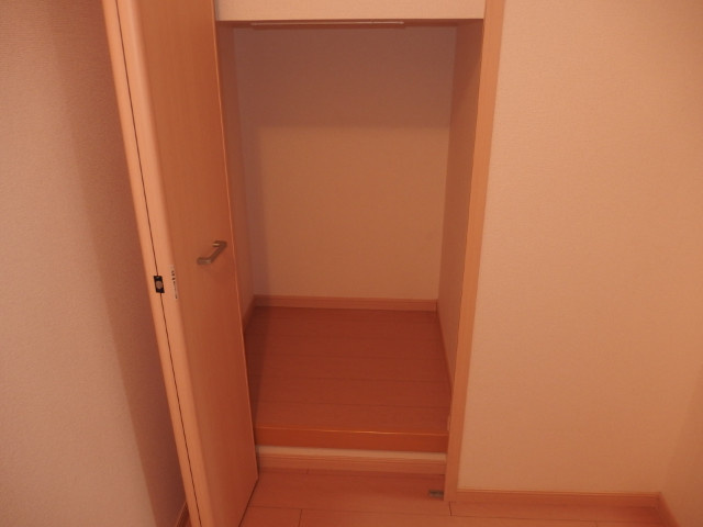 ルーチェ・デル・ソーレの収納