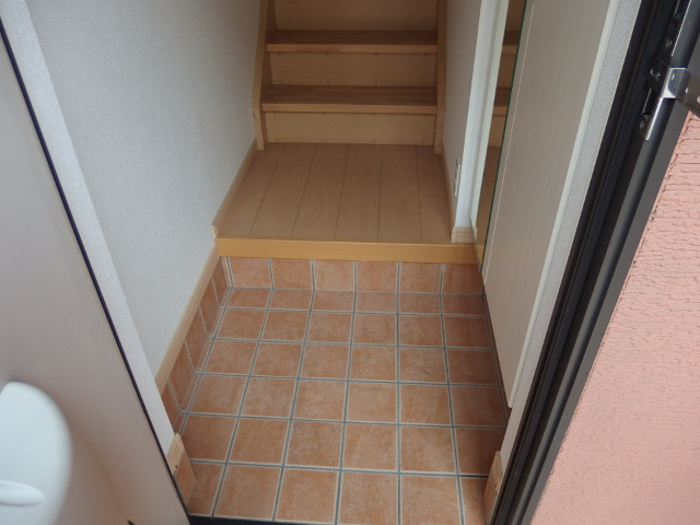 ルーチェ・デル・ソーレの玄関