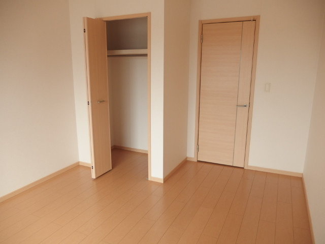 ルーチェ・デル・ソーレの洋室