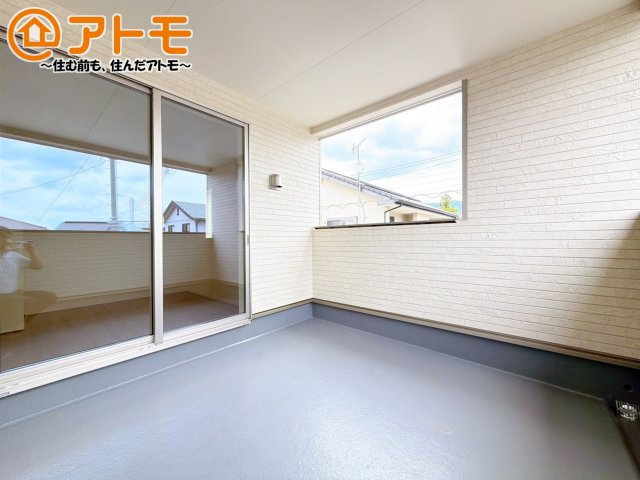 【バルコニー】 | 田方郡函南町柏谷　新築一戸建て　1号棟 | インナーバルコニーはお出かけ中の急な雨でも安心♪