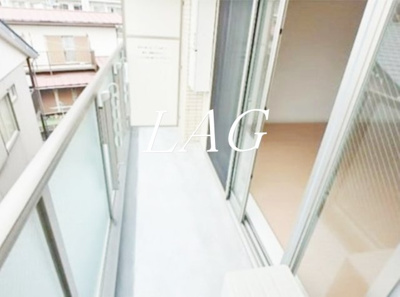 【バルコニー】 | Ｌｅｓ．ｆｏｎｔａｉｎｅ聖蹟 | バルコニーです。