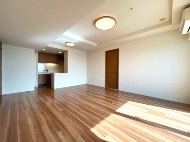 【居間・リビング】 | プラウドタワー稲毛