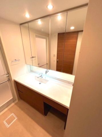 【独立洗面台】 | プラウドタワー稲毛