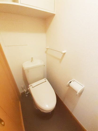 【トイレ】 | 温便座付き