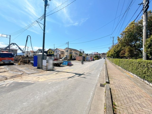 【前面道路含む現地写真】 | 田方郡函南町柏谷　新築一戸建て　3号棟
