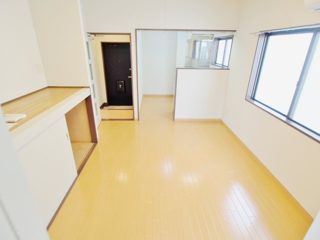 ツボタビルⅡの内装