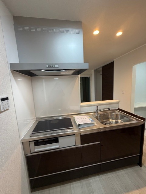 ＣＬＡＩＲＥ　　ＭＵＳＡＳＨＩのキッチン