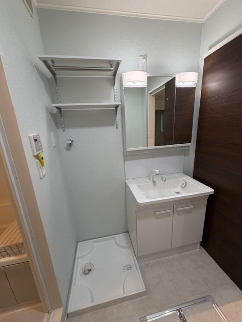 ＣＬＡＩＲＥ　　ＭＵＳＡＳＨＩの独立洗面台